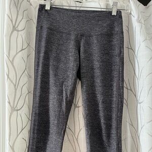 Athleta 3/4 length leggings
